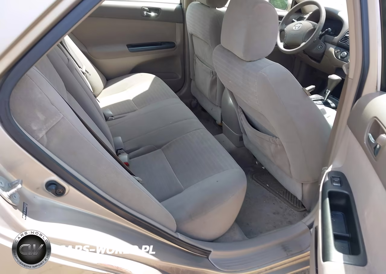 2005 Toyota Camry Le VIN:4T1BE30K95U030350 - 8