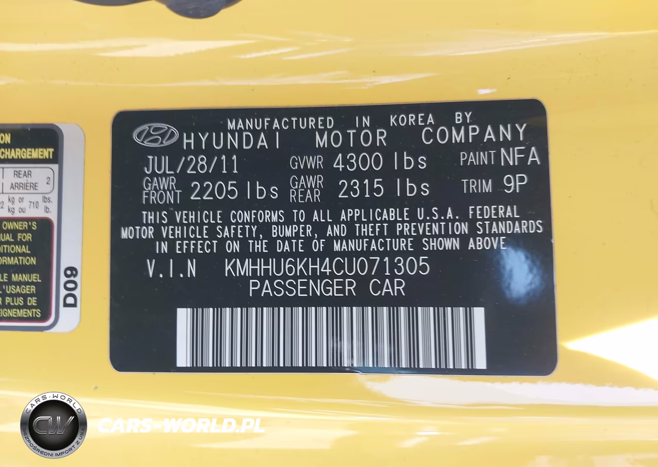 2012 Hyundai Genesis 3.8 R-Spec VIN:KMHHU6KH4CU071305 - 9