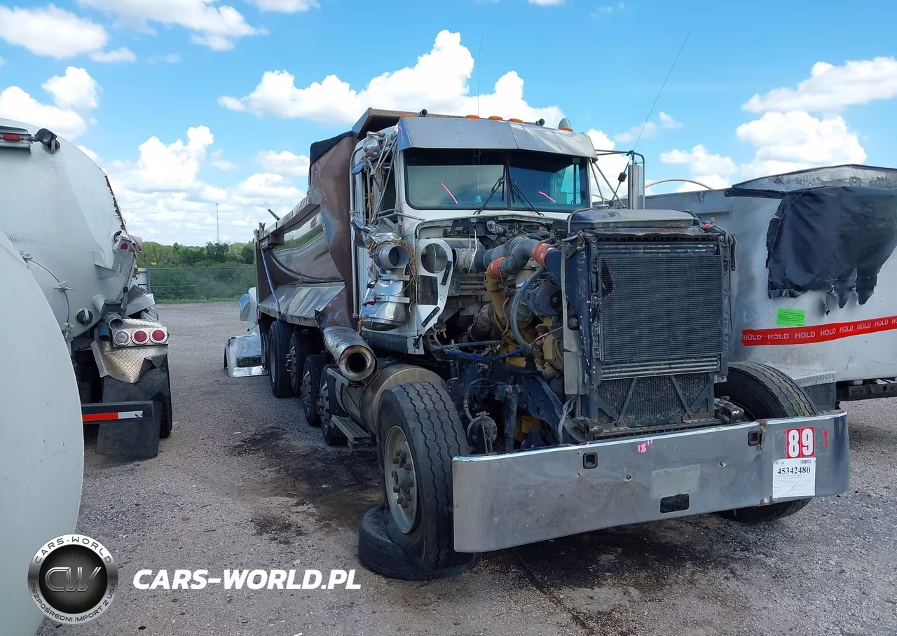 2001 Kenworth Construction W900