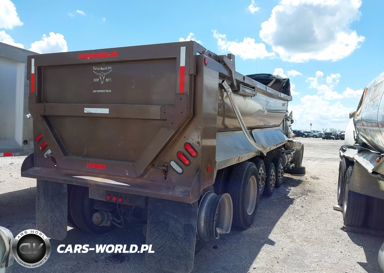 2001 Kenworth Construction W900 VIN:1XKWDB9X81J865258 - 4