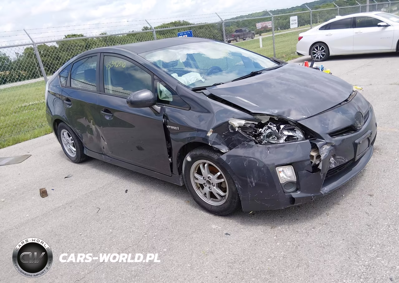 2011 Toyota Prius Two – zdjęcie 1 z 15