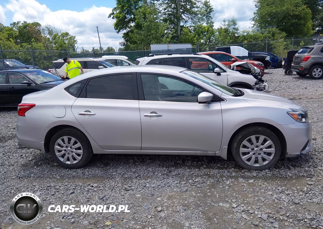 2019 Nissan Sentra S VIN:3N1AB7APXKY327312 - 13