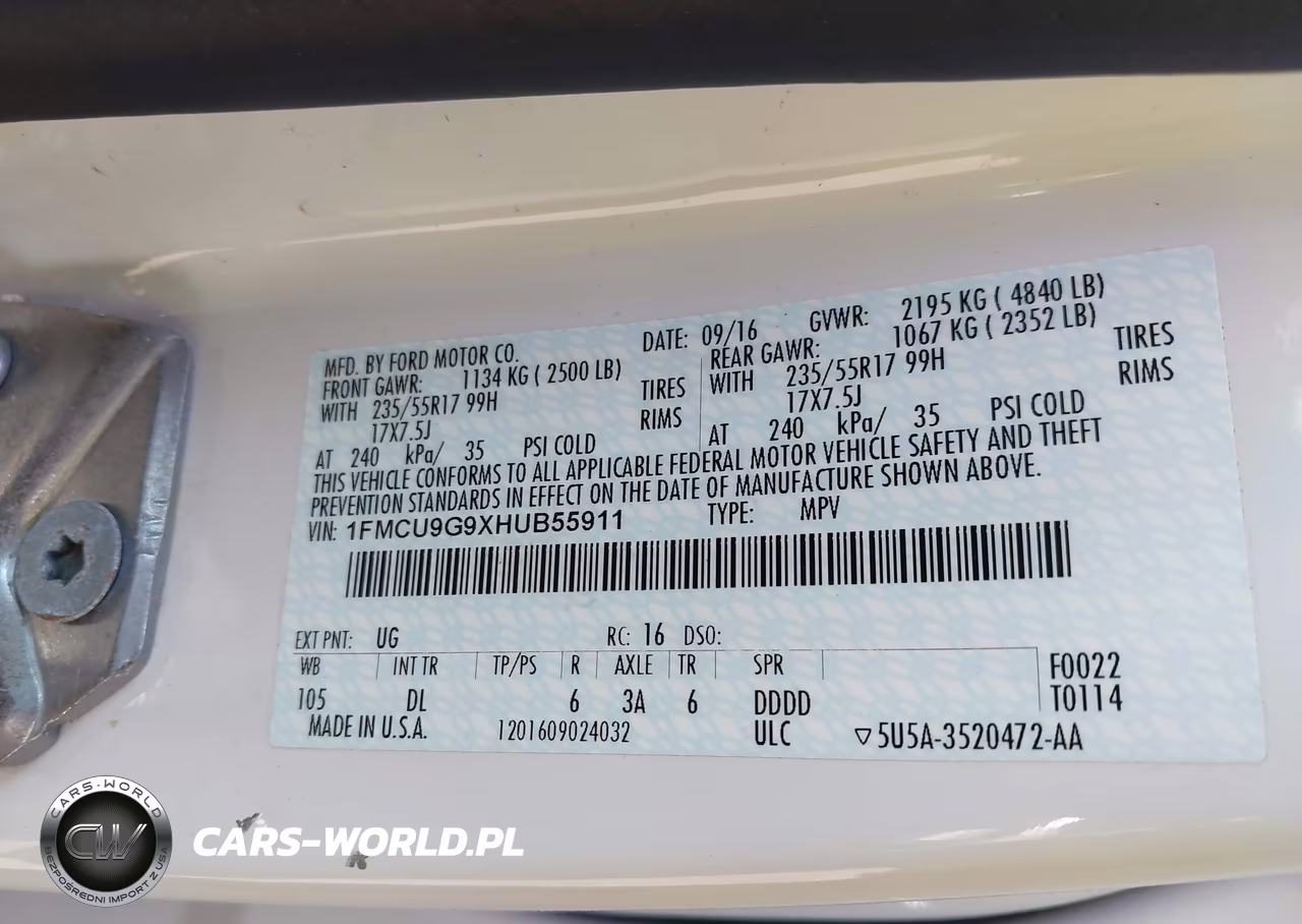 2017 Ford Escape Se VIN:1FMCU9G9XHUB55911 - 9