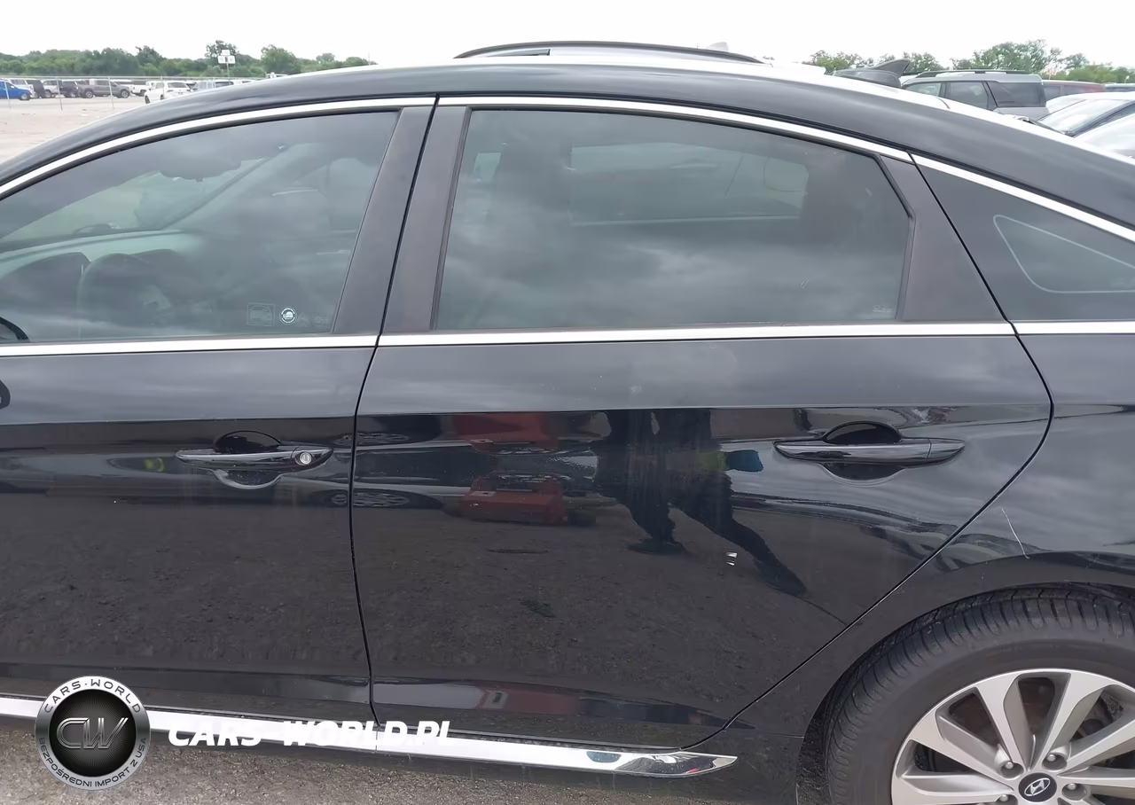 2017 Hyundai Sonata Sport VIN:5NPE34AF6HH540037 - 14