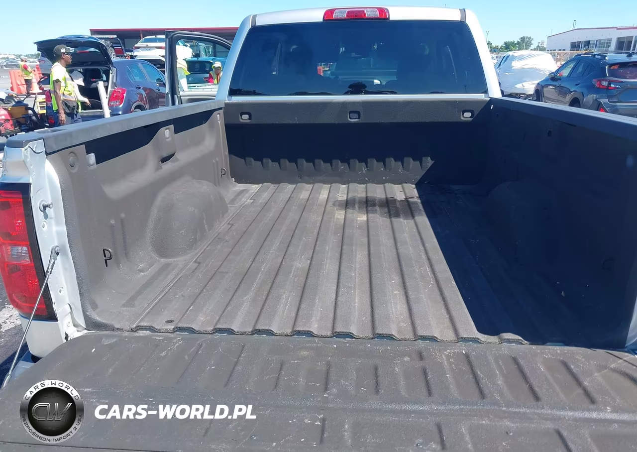 2018 Chevrolet Silverado 1500 1Lt VIN:1GCUKRECXJF205729 - 20