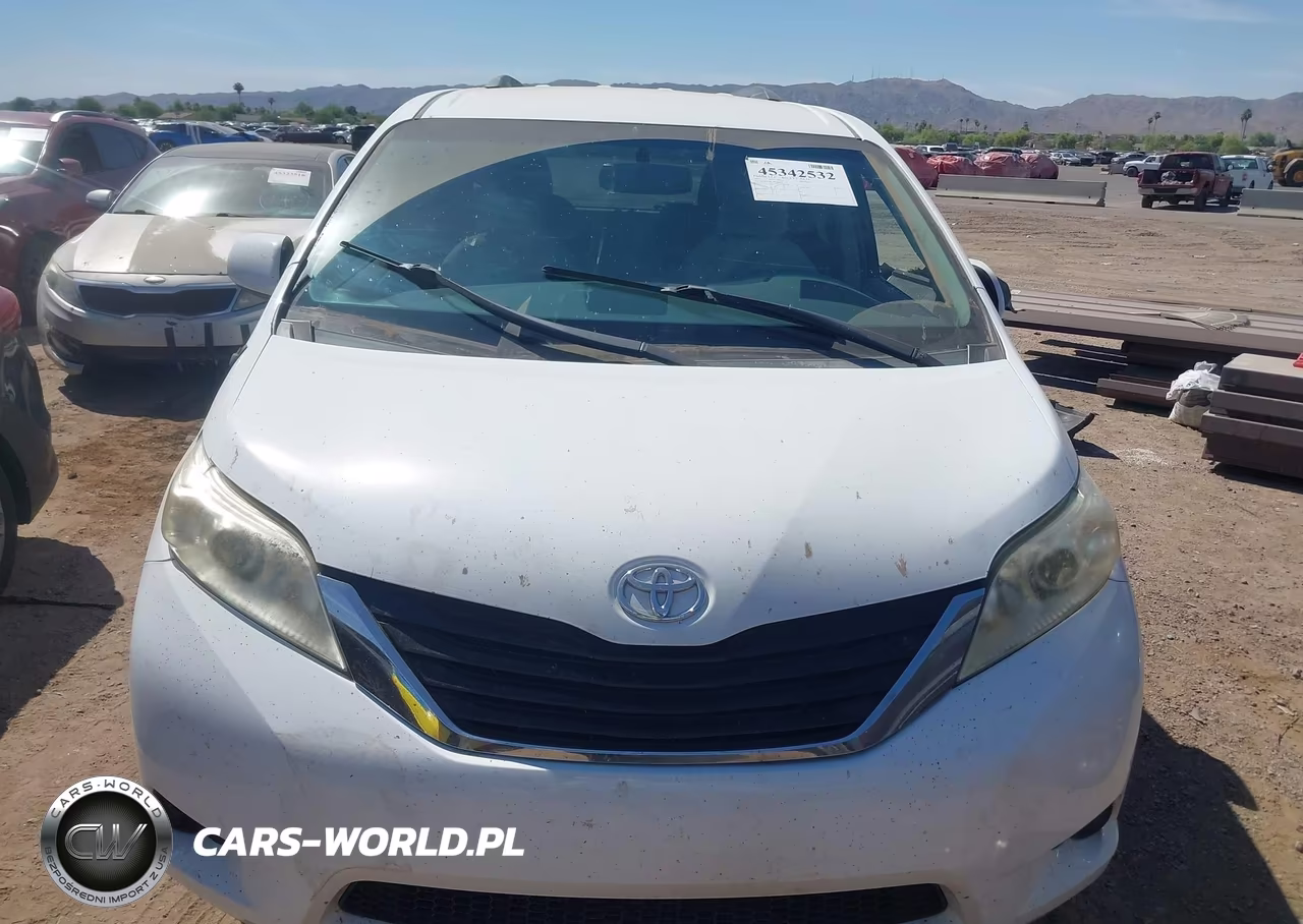 2011 Toyota Sienna Le V6 VIN:5TDKK3DC7BS052105 - 6