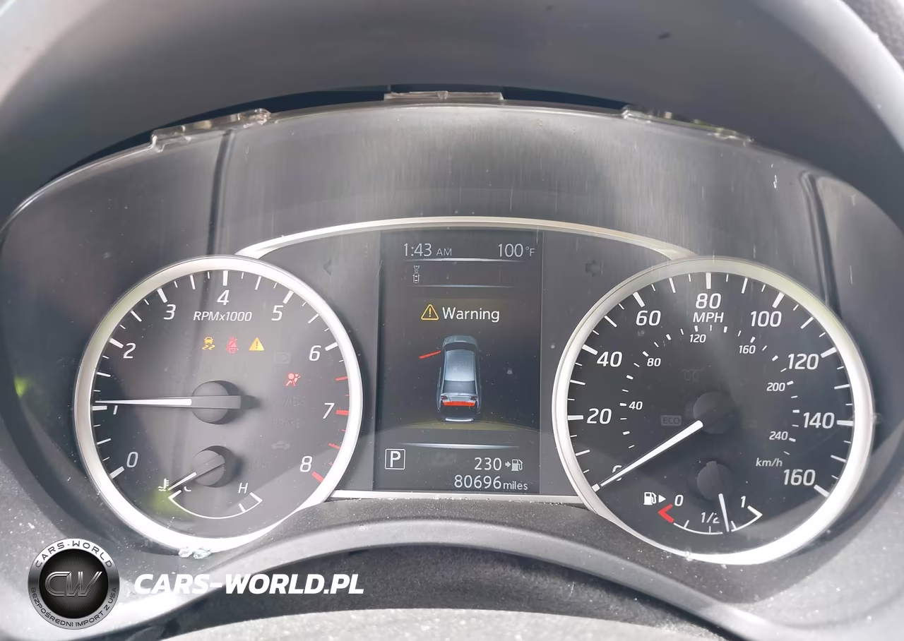 2018 Nissan Sentra S VIN:3N1AB7AP4JY340894 - 7