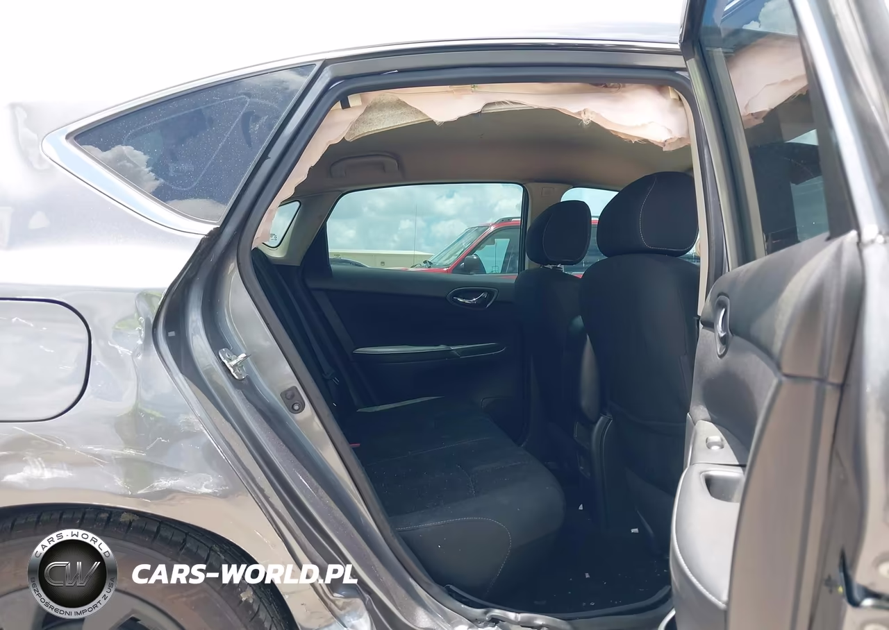 2018 Nissan Sentra S VIN:3N1AB7AP4JY340894 - 8