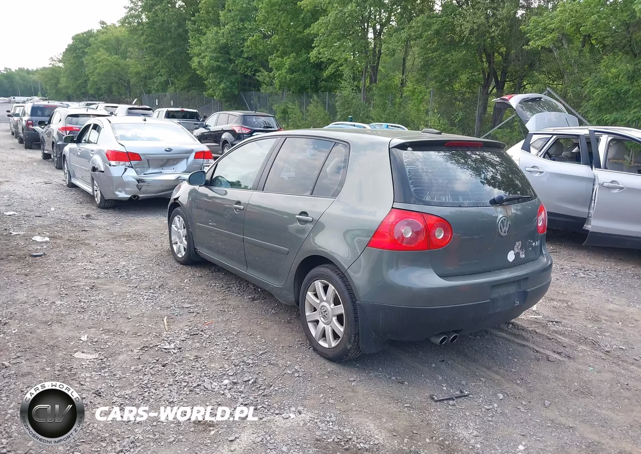 2006 Volkswagen Rabbit 4-Door VIN:WVWDR71KX6W201880 - 3