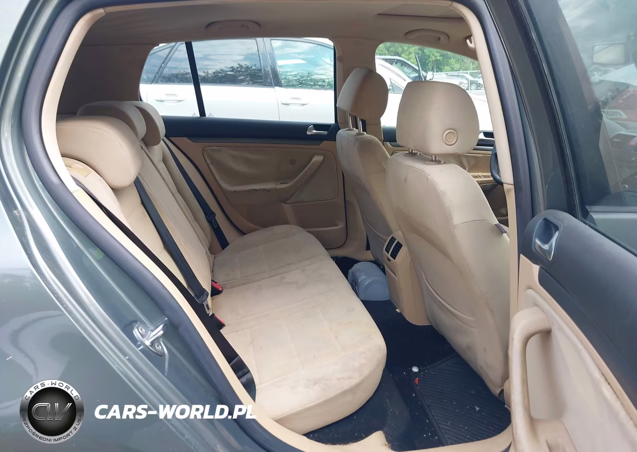 2006 Volkswagen Rabbit 4-Door VIN:WVWDR71KX6W201880 - 8