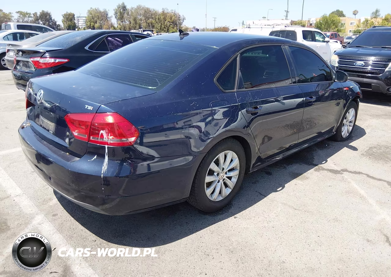 2014 Volkswagen Passat 1.8T Wolfsburg Edition VIN:1VWAT7A35EC031891 - 4