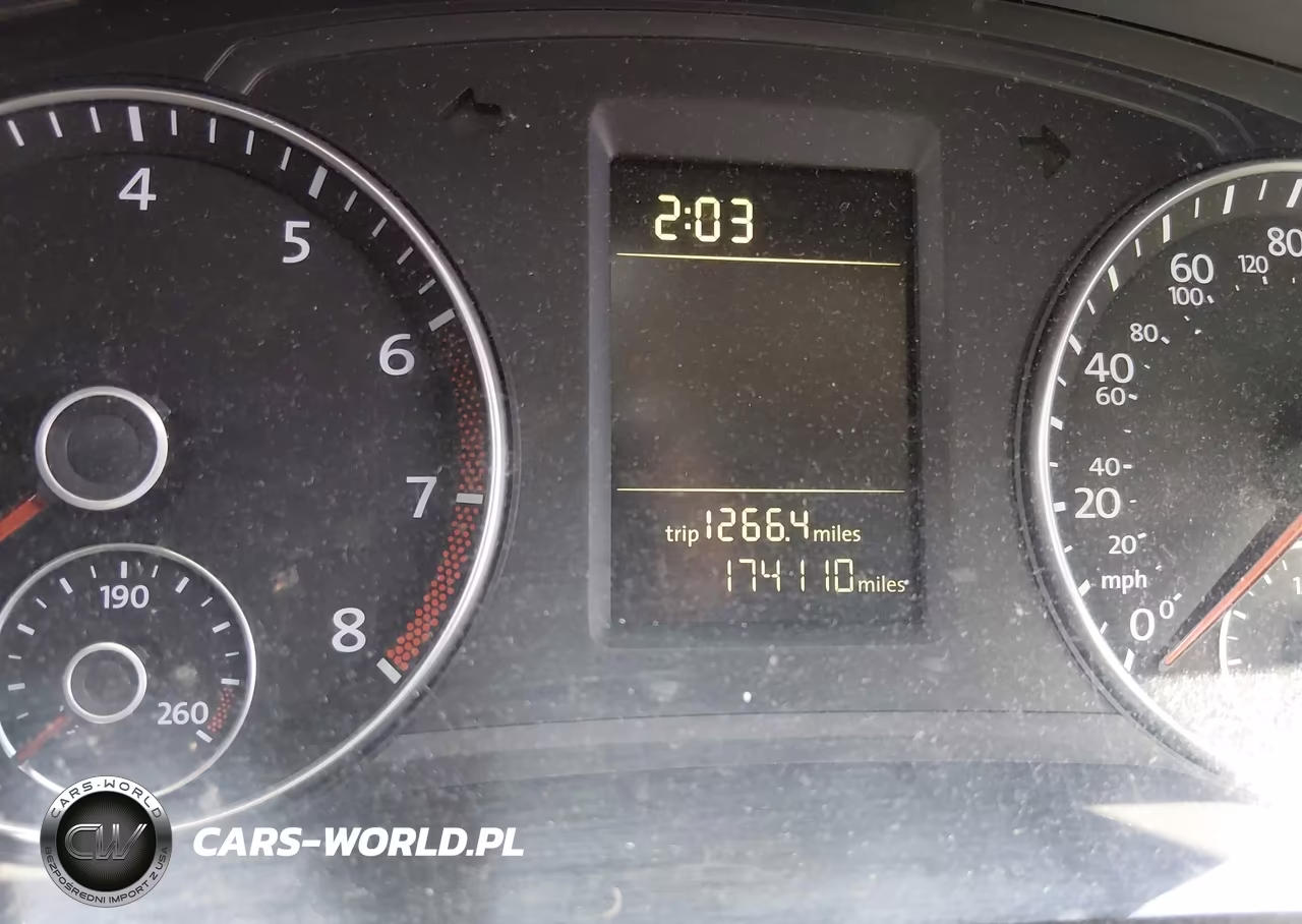 2014 Volkswagen Passat 1.8T Wolfsburg Edition VIN:1VWAT7A35EC031891 - 7