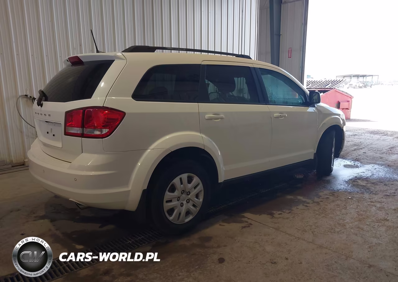 2018 Dodge Journey Se Awd VIN:3C4PDDAG0JT477876 - 4