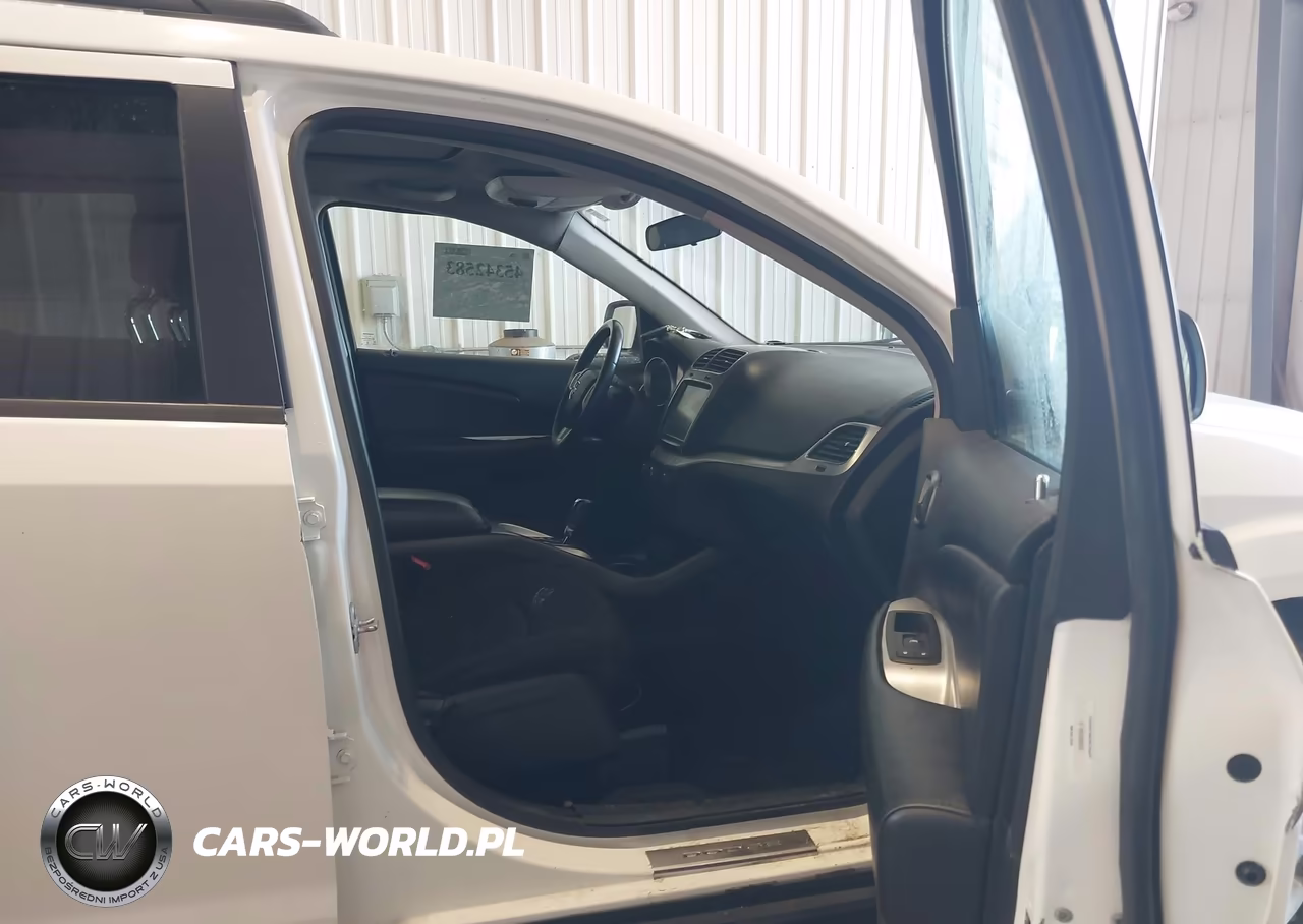 2018 Dodge Journey Se Awd VIN:3C4PDDAG0JT477876 - 5