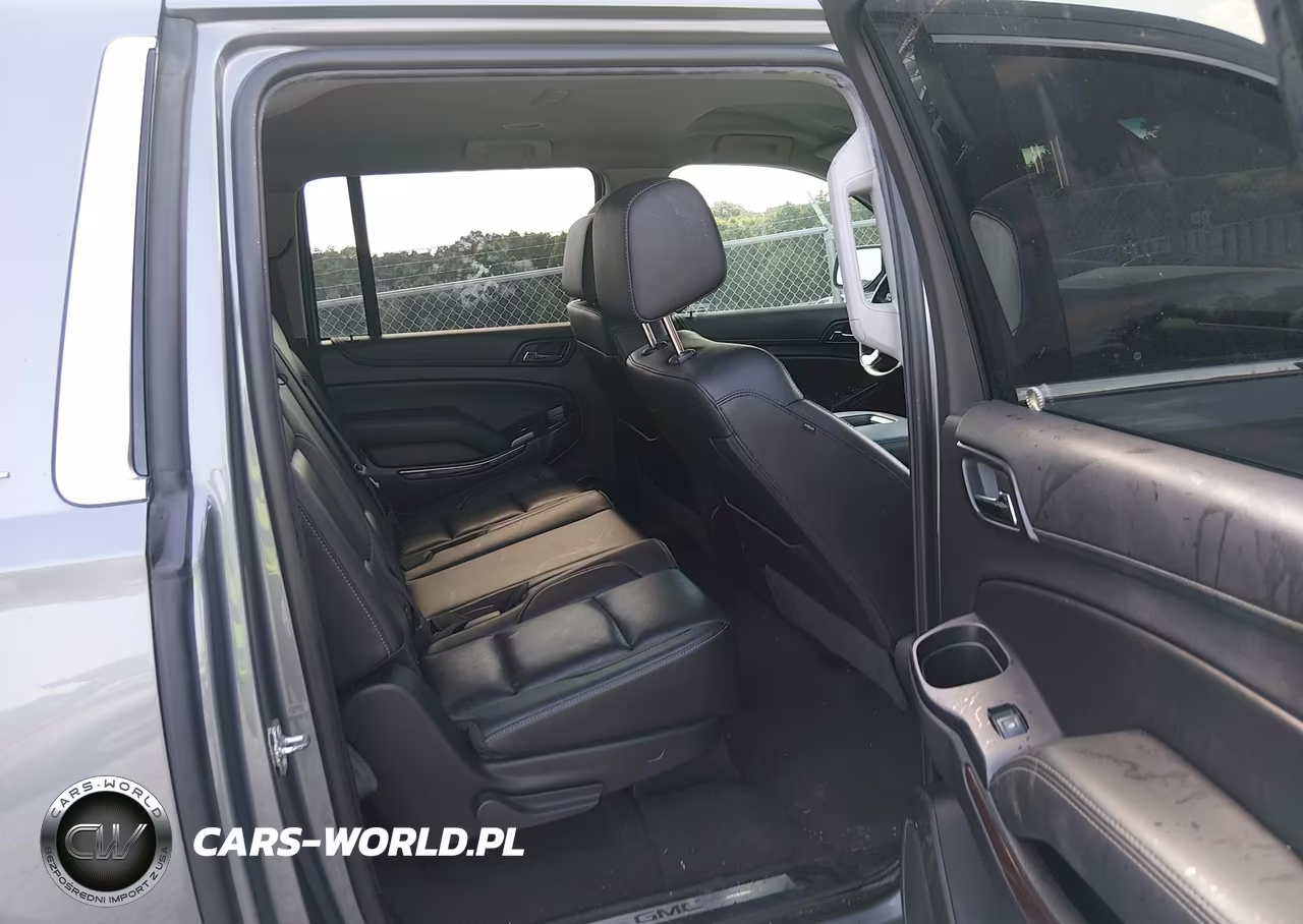 2019 GMC Yukon Xl Slt VIN:1GKS2GKC4KR267955 - 8