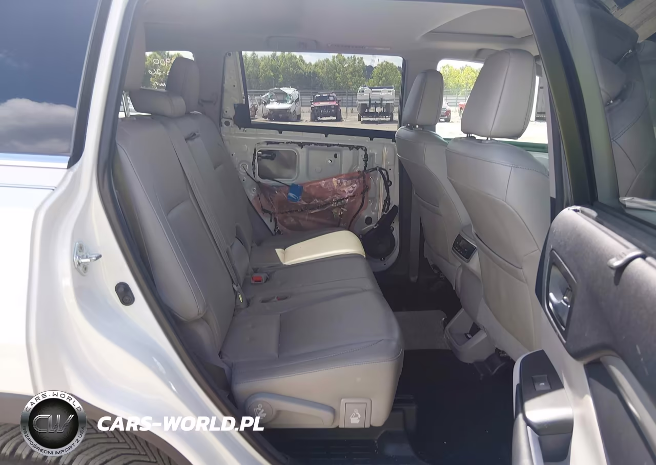 2018 Toyota Highlander Xle VIN:5TDKZRFH9JS534483 - 8