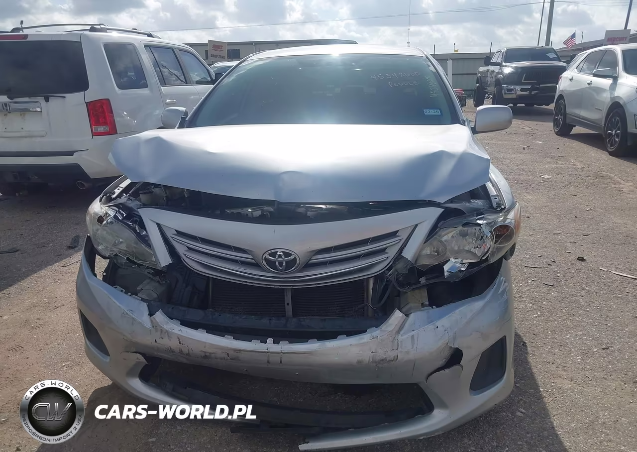 2013 Toyota Corolla Le VIN:5YFBU4EE8DP183880 - 12