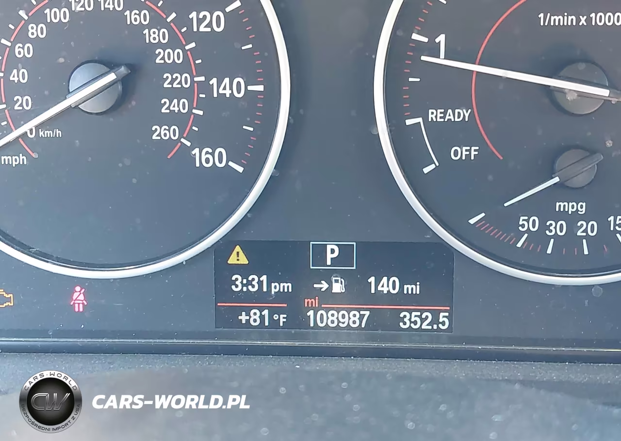 2018 BMW 330I xDrive VIN:WBA8D9G56JNU68670 - 15