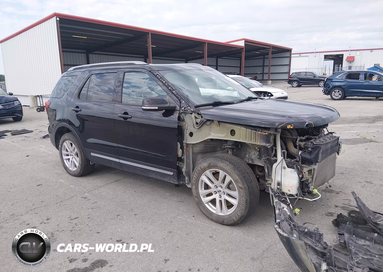 2018 Ford Explorer Xlt – zdjęcie 1 z 17