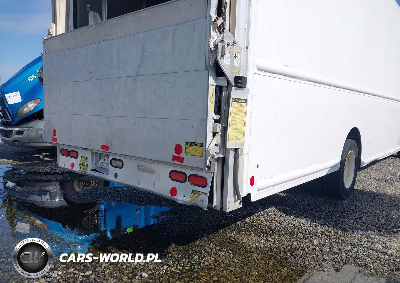 2013 Ford F-59 Commercial Stripped VIN:1F66F5KY4D0A01136 - 17