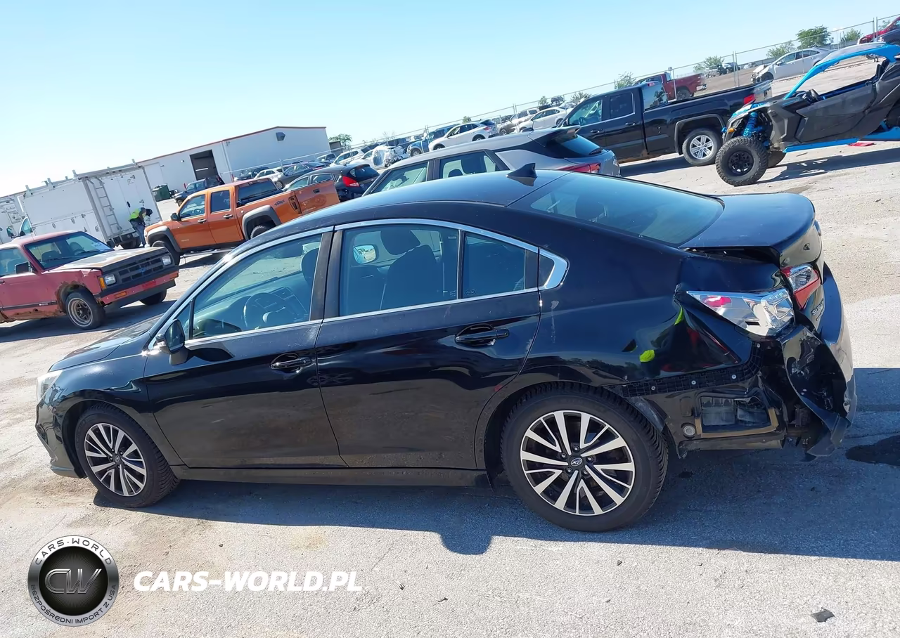 2018 Subaru Legacy 2.5I Premium VIN:4S3BNAF67J3027434 - 14