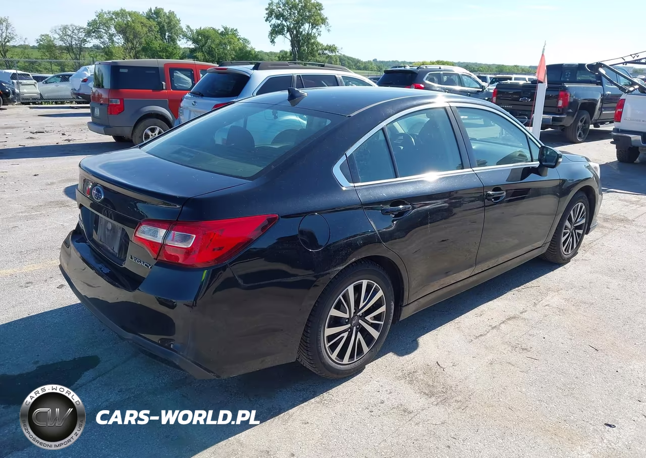 2018 Subaru Legacy 2.5I Premium VIN:4S3BNAF67J3027434 - 4