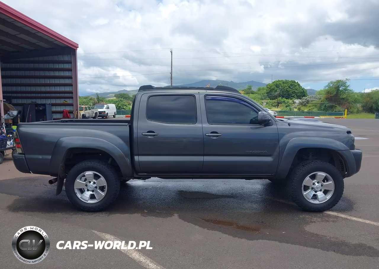 2011 Toyota Tacoma Prerunner V6 VIN:3TMJU4GN1BM117572 - 13