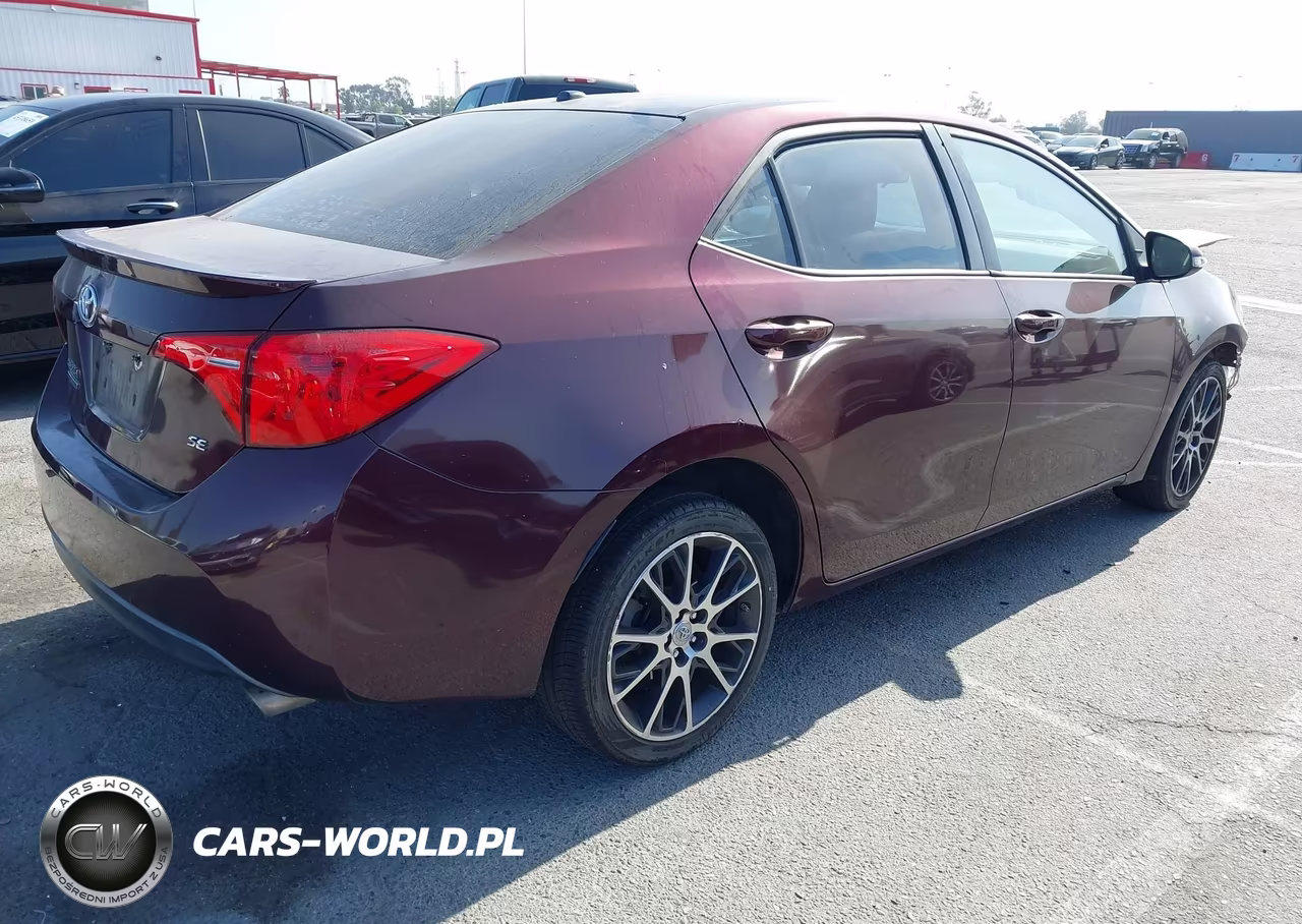 2017 Toyota Corolla Se Special Edition VIN:5YFBURHE3HP607416 - 4