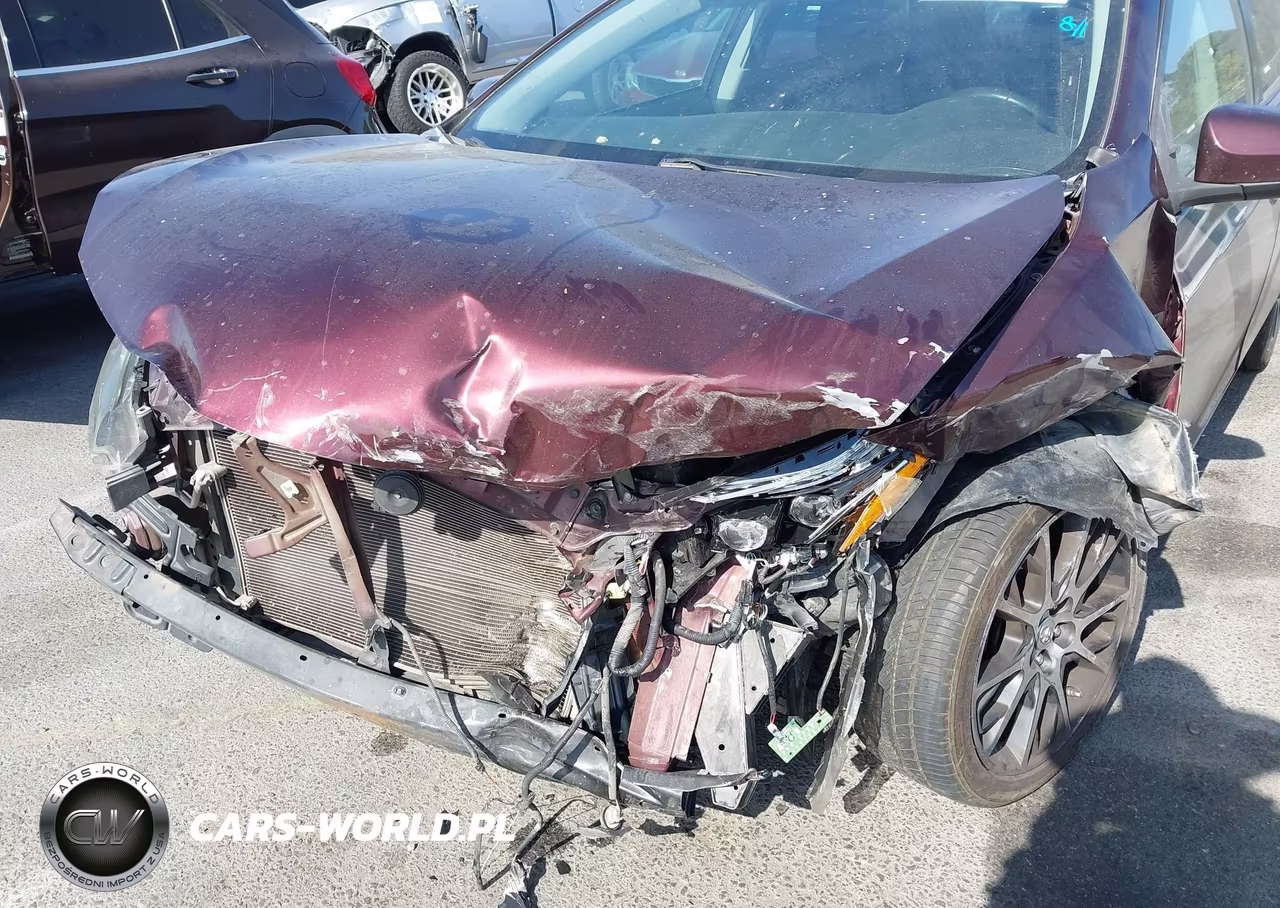 2017 Toyota Corolla Se Special Edition VIN:5YFBURHE3HP607416 - 6