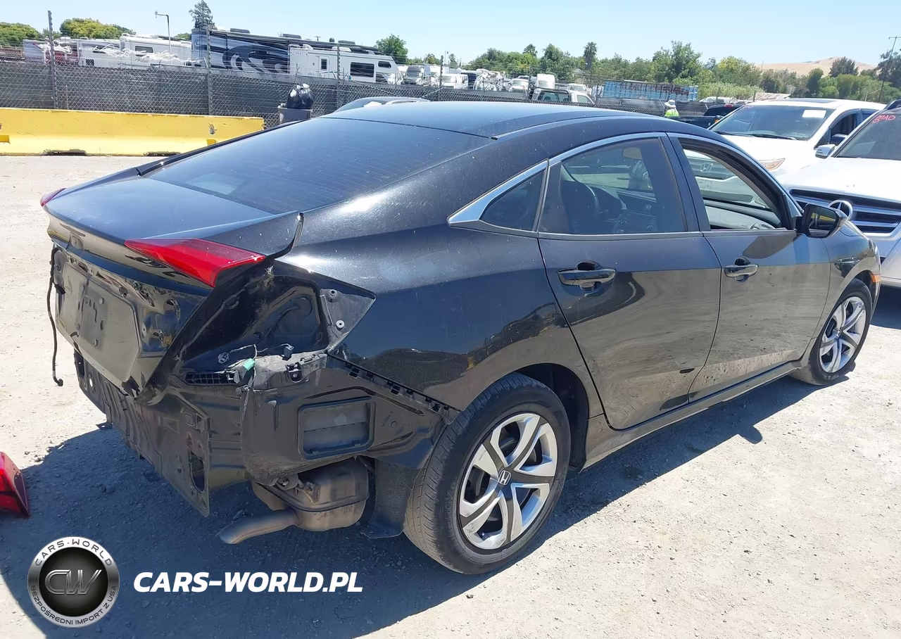 2017 Honda Civic Lx VIN:2HGFC2F53HH556764 - 4