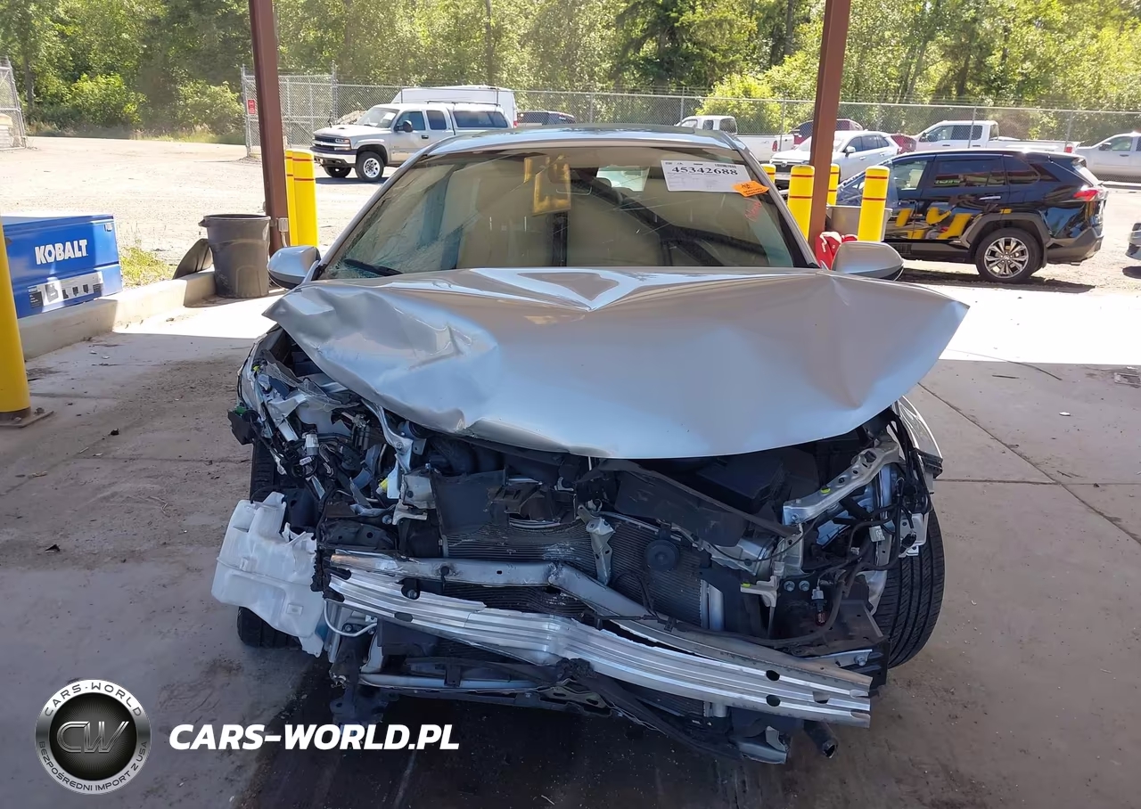 2020 Toyota Corolla Le VIN:5YFHPRAE5LP071489 - 11