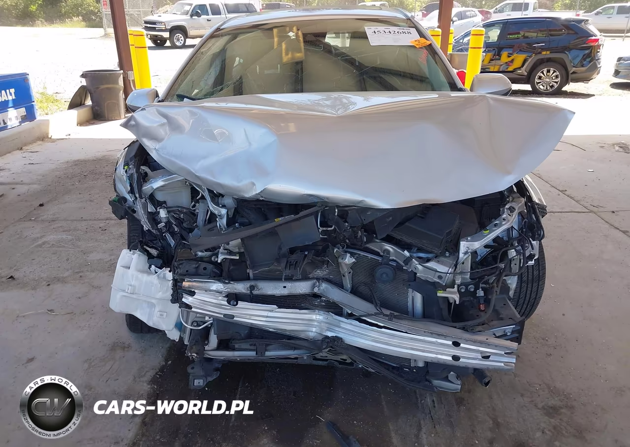 2020 Toyota Corolla Le VIN:5YFHPRAE5LP071489 - 6