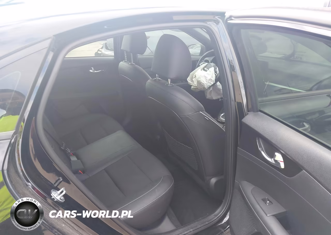 2024 Kia Forte Gt-Line VIN:3KPF54AD9RE796109 - 8