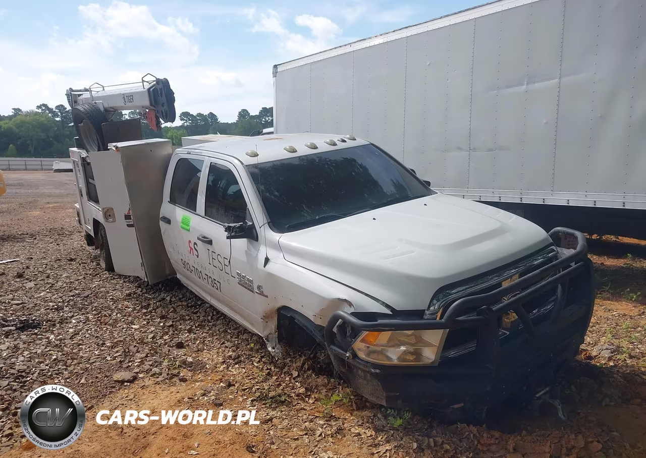 2017 Ram 5500 Chassis Tradesman-Slt-Laramie