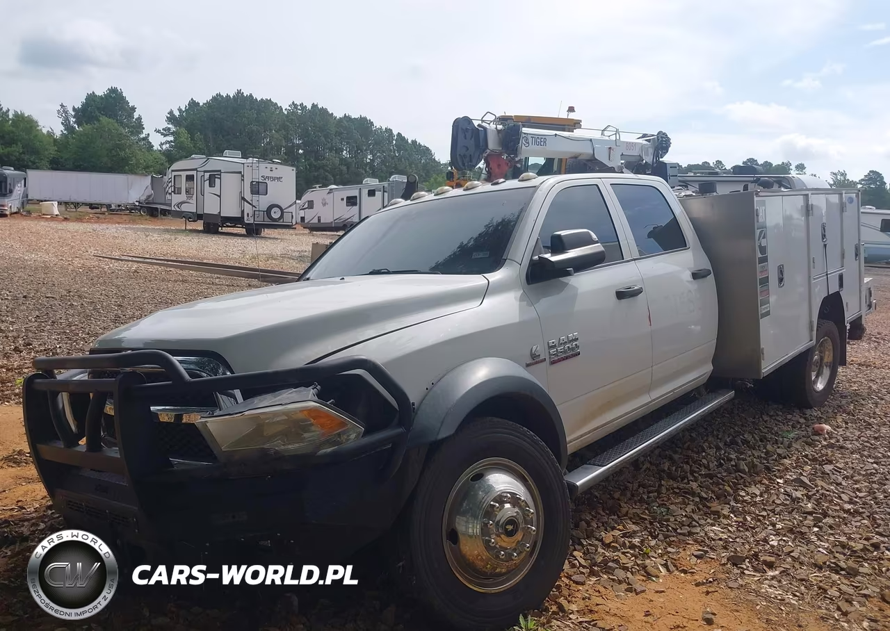 2017 Ram 5500 Chassis Tradesman-Slt-Laramie VIN:3C7WRMFL2HG572500 - 15