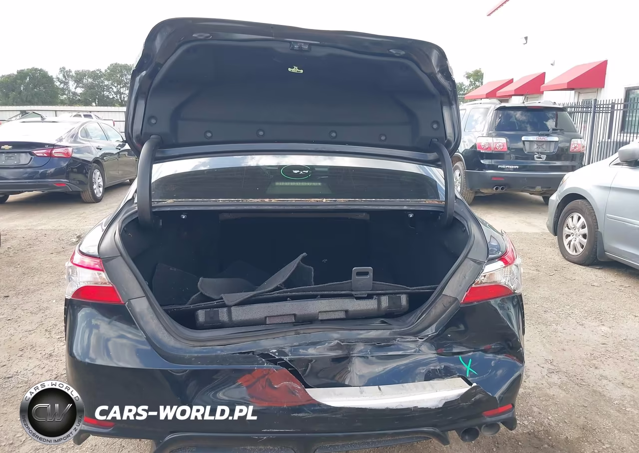 2018 Toyota Camry Se VIN:JTNB11HK4J3015033 - 16