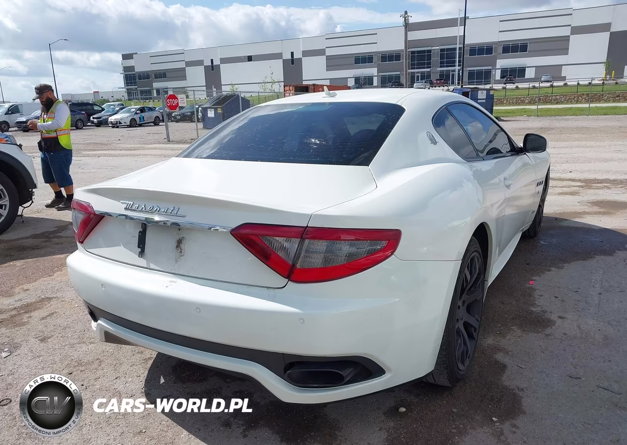 2014 Maserati Granturismo Mc-Sport VIN:ZAM45VLA3E0109401 - 4