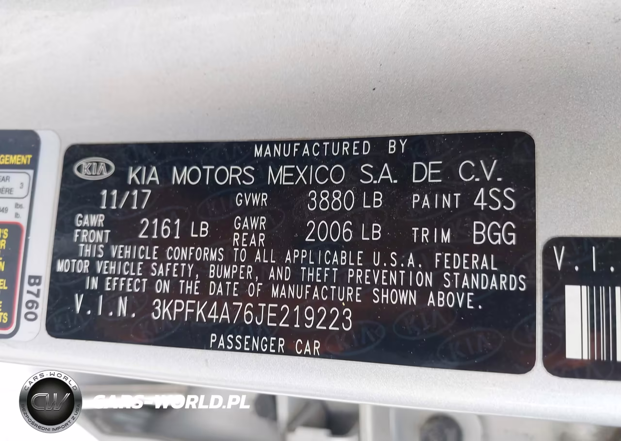 2018 Kia Forte Lx VIN:3KPFK4A76JE219223 - 9