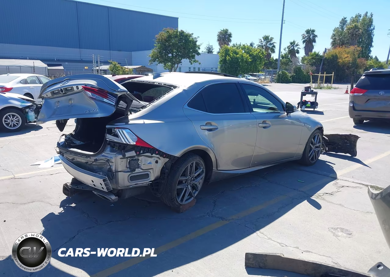 2018 Lexus Is 350 VIN:JTHBZ1D29J5032660 - 4