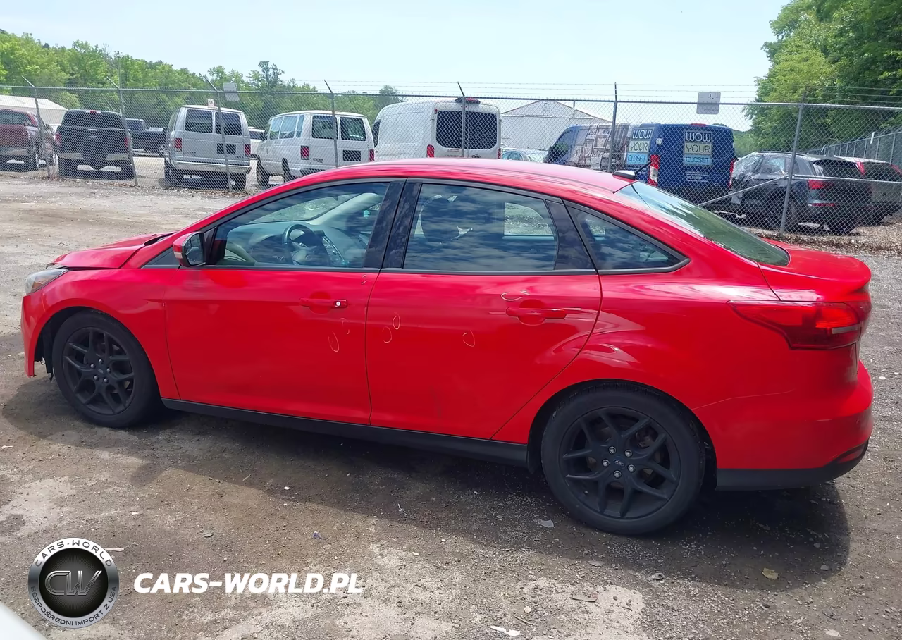 2016 Ford Focus Se VIN:1FADP3F23GL219802 - 13
