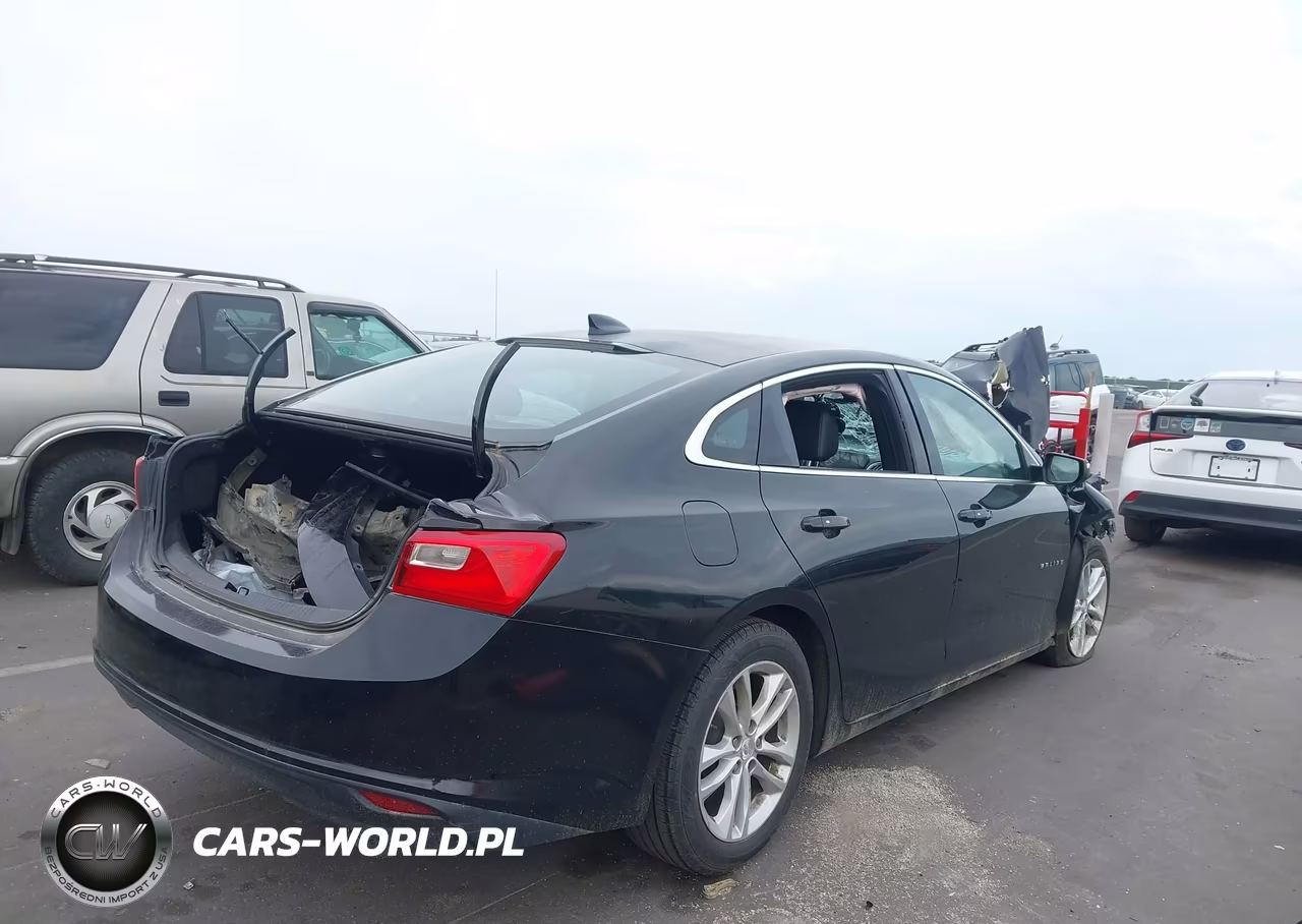 2017 Chevrolet Malibu 1Lt VIN:1G1ZE5ST9HF122600 - 4