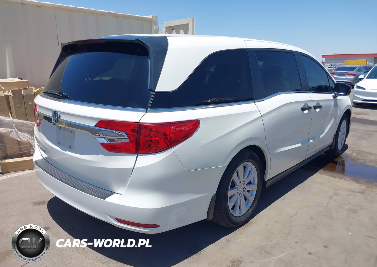 2019 Honda Odyssey Lx VIN:5FNRL6H21KB065810 - 4
