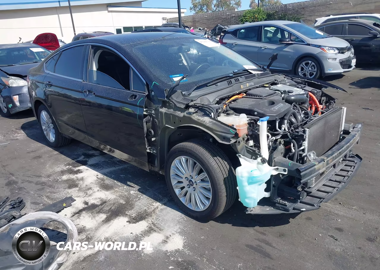 2014 Ford Fusion Energi Se Luxury – zdjęcie 1 z 15