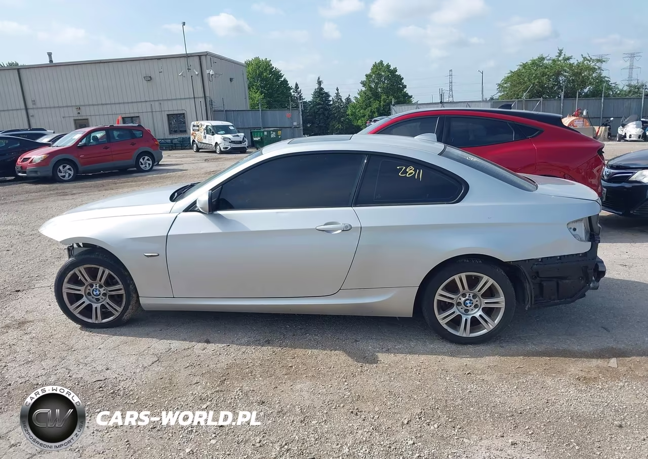 2011 BMW 335I xDrive VIN:WBAKF9C51BE620362 - 14