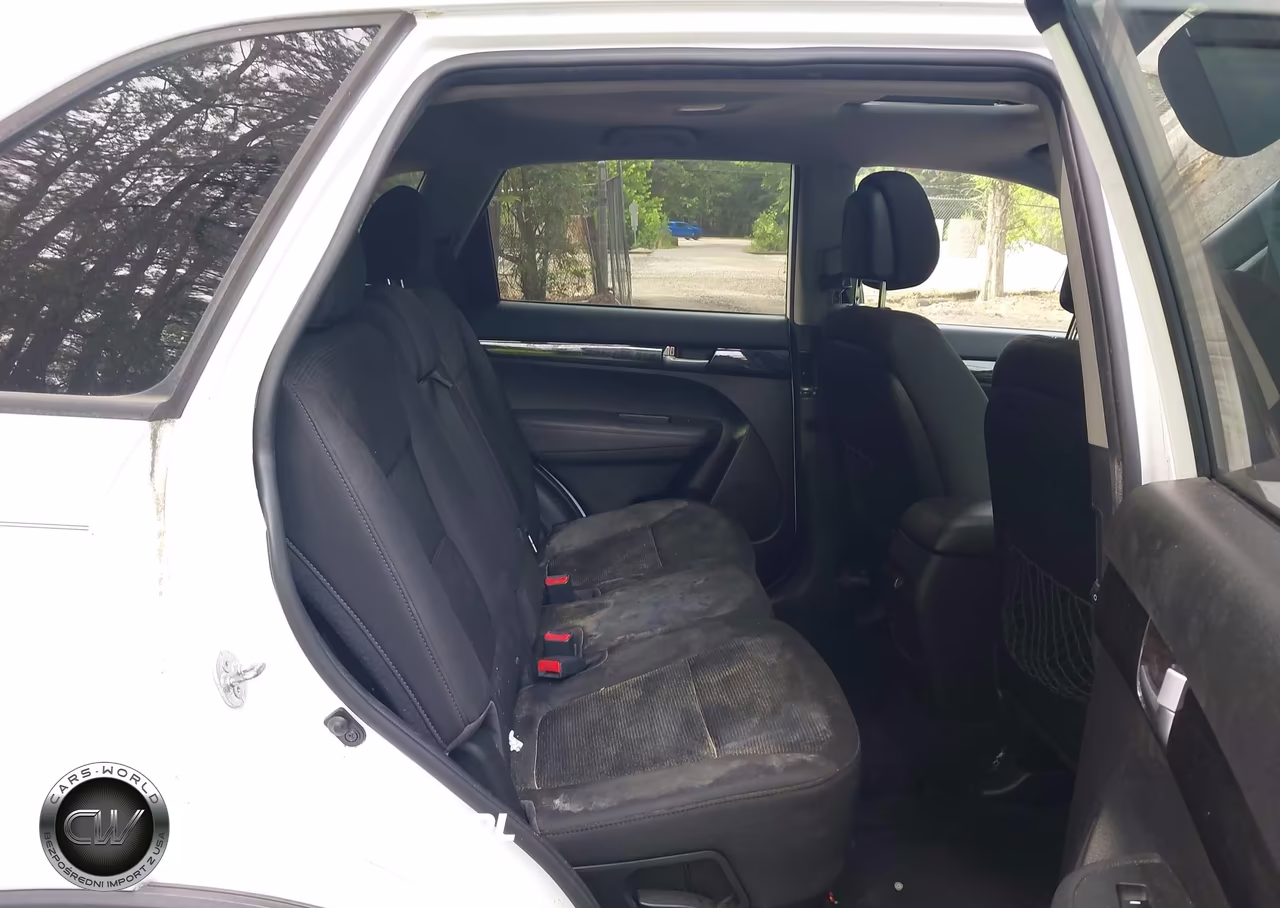 2014 Kia Sorento Lx VIN:5XYKT3A65EG459384 - 8