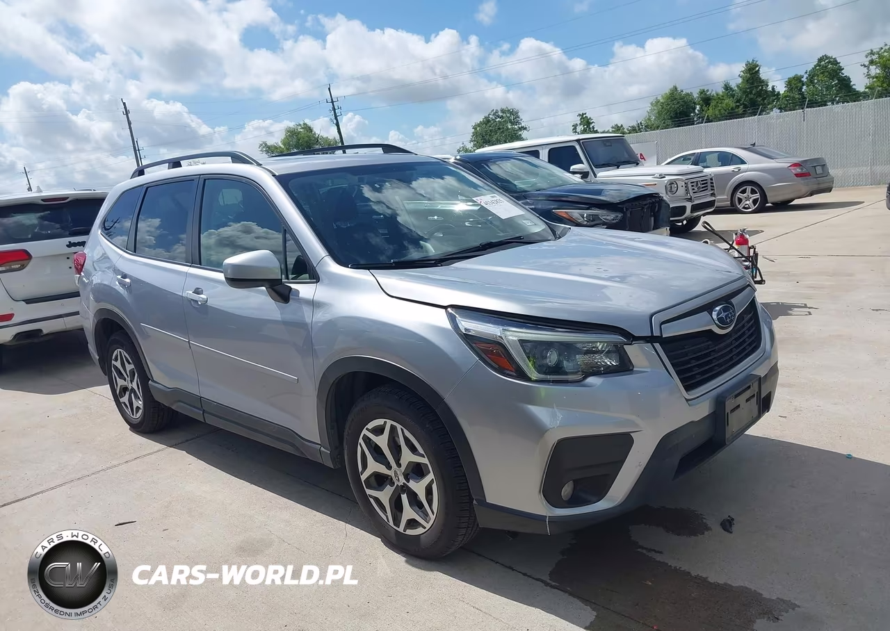 2021 Subaru Forester Premium VIN:JF2SKAJC2MH468001 - 13