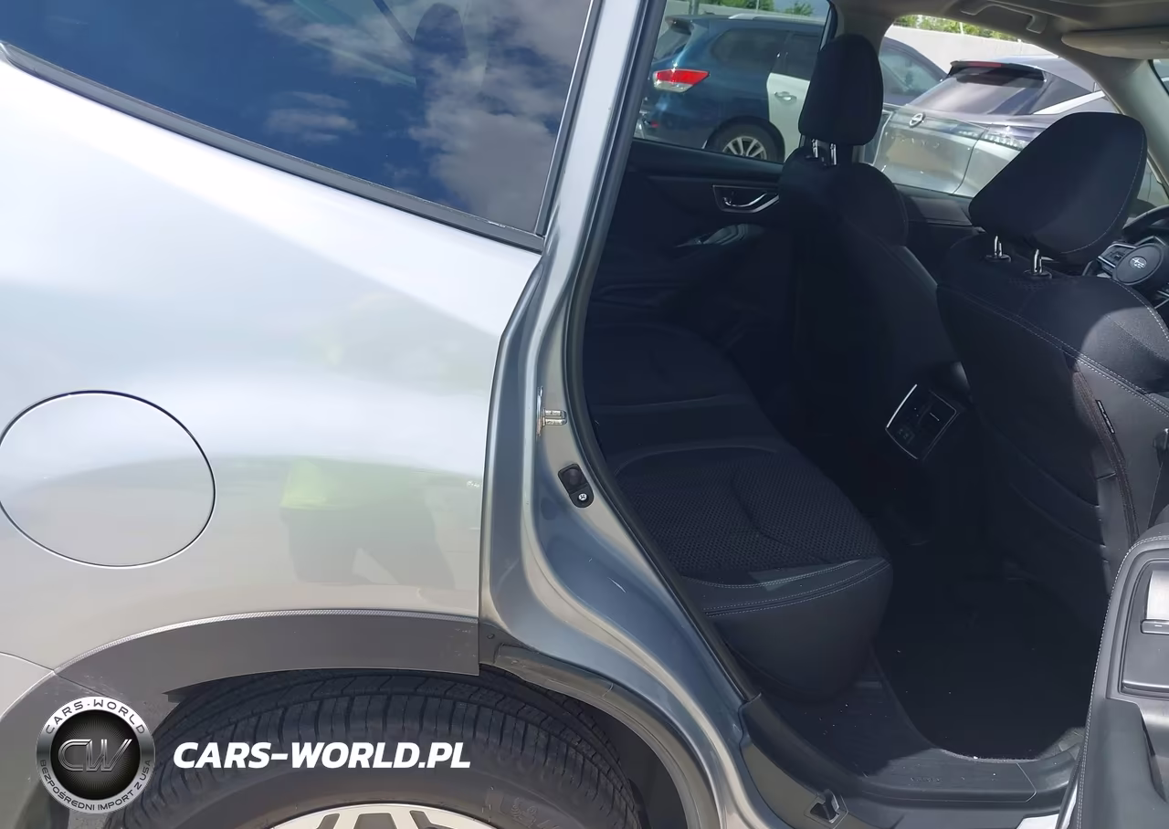 2021 Subaru Forester Premium VIN:JF2SKAJC2MH468001 - 8