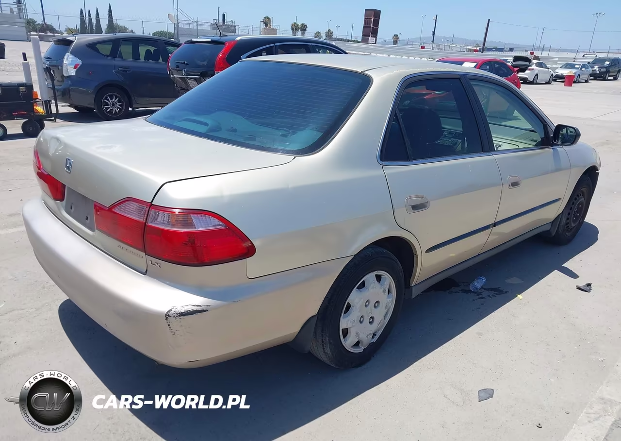2000 Honda Accord 2.3 Lx VIN:JHMCG6652YC003151 - 4