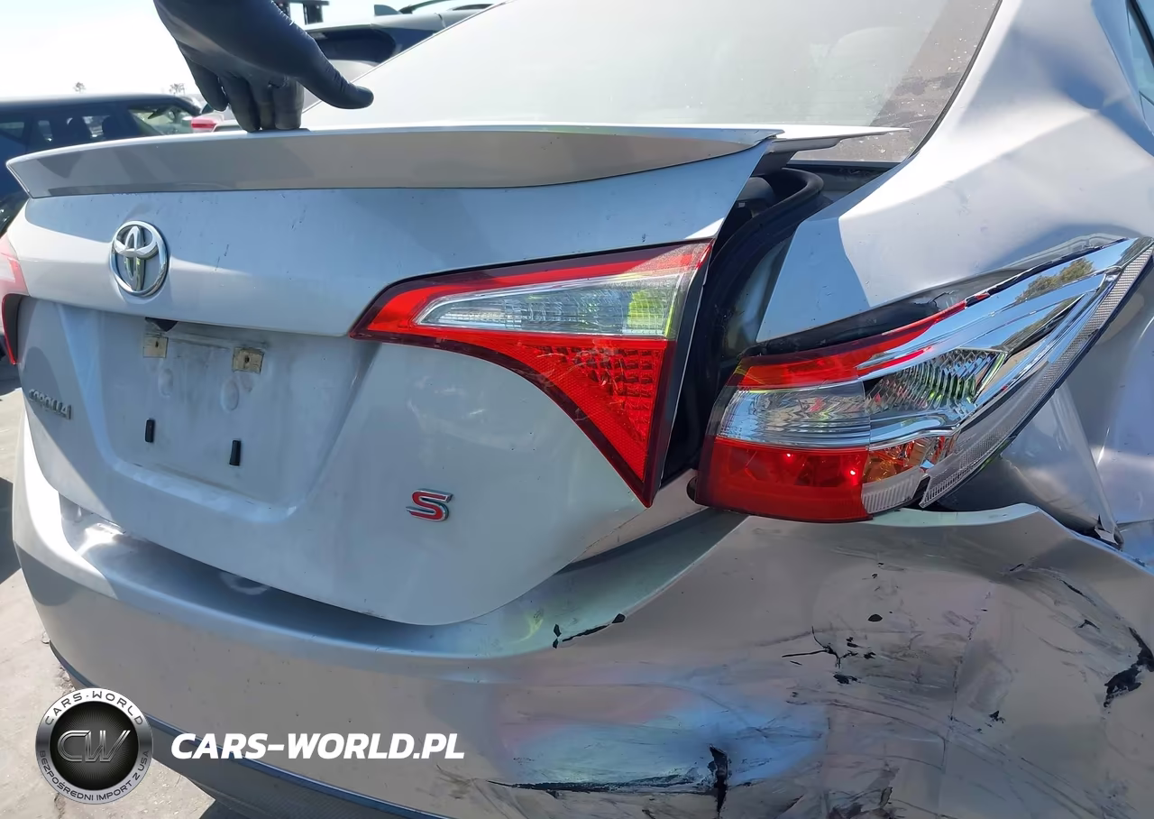 2016 Toyota Corolla S VIN:5YFBURHE0GP380992 - 22