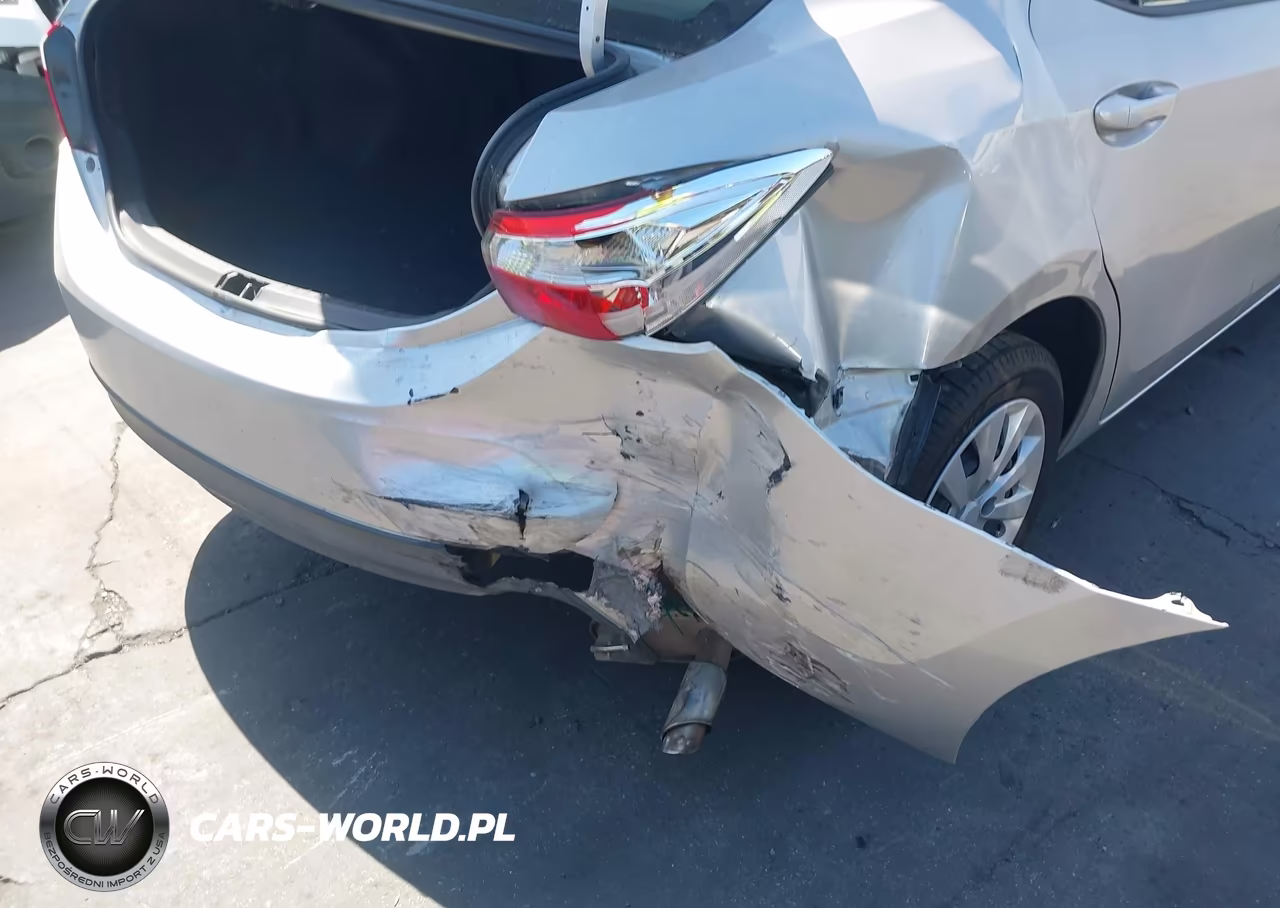 2016 Toyota Corolla S VIN:5YFBURHE0GP380992 - 6